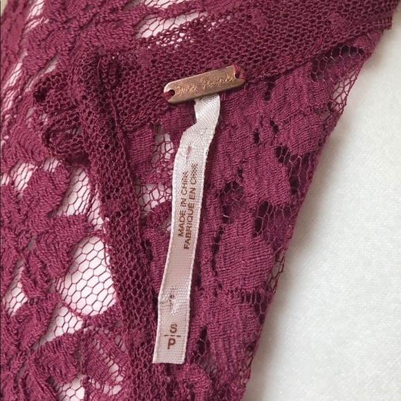 Free People Floral Top‎ - Picture 6 of 6